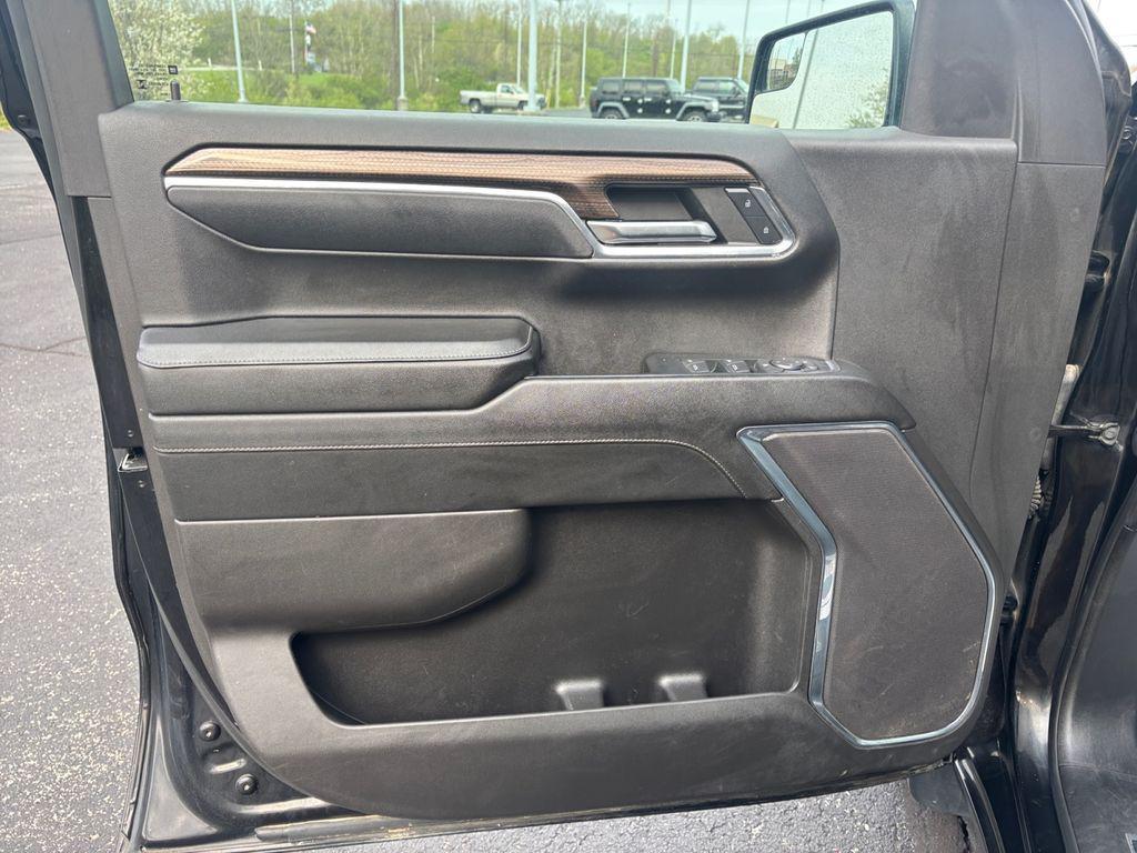 used 2023 Chevrolet Silverado 1500 car, priced at $32,657