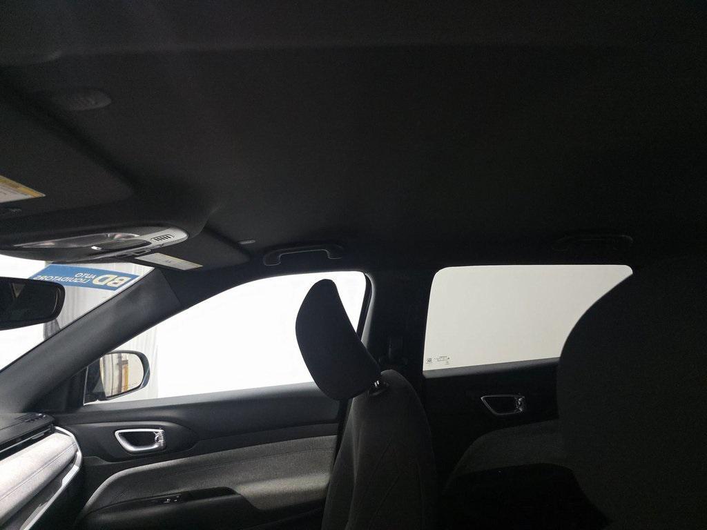 used 2023 Jeep Compass car, priced at $21,399