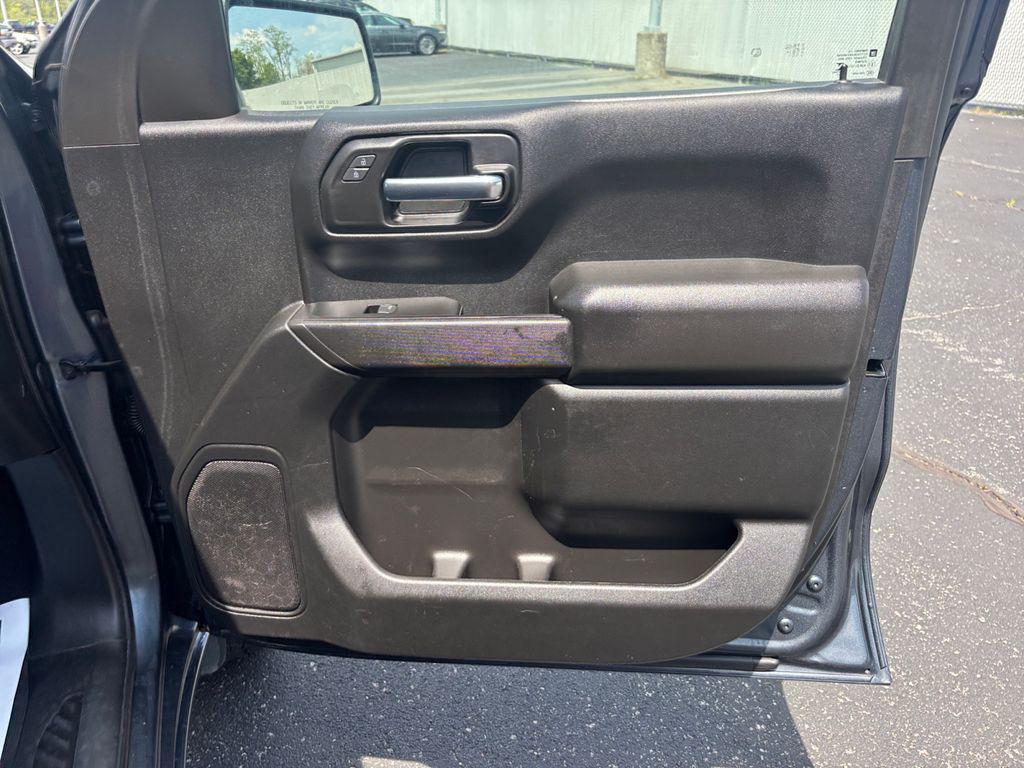 used 2021 Chevrolet Silverado 1500 car, priced at $31,391