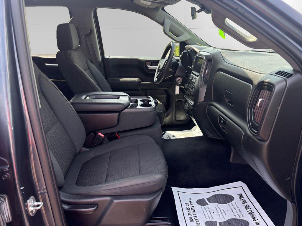 used 2021 Chevrolet Silverado 1500 car, priced at $31,391