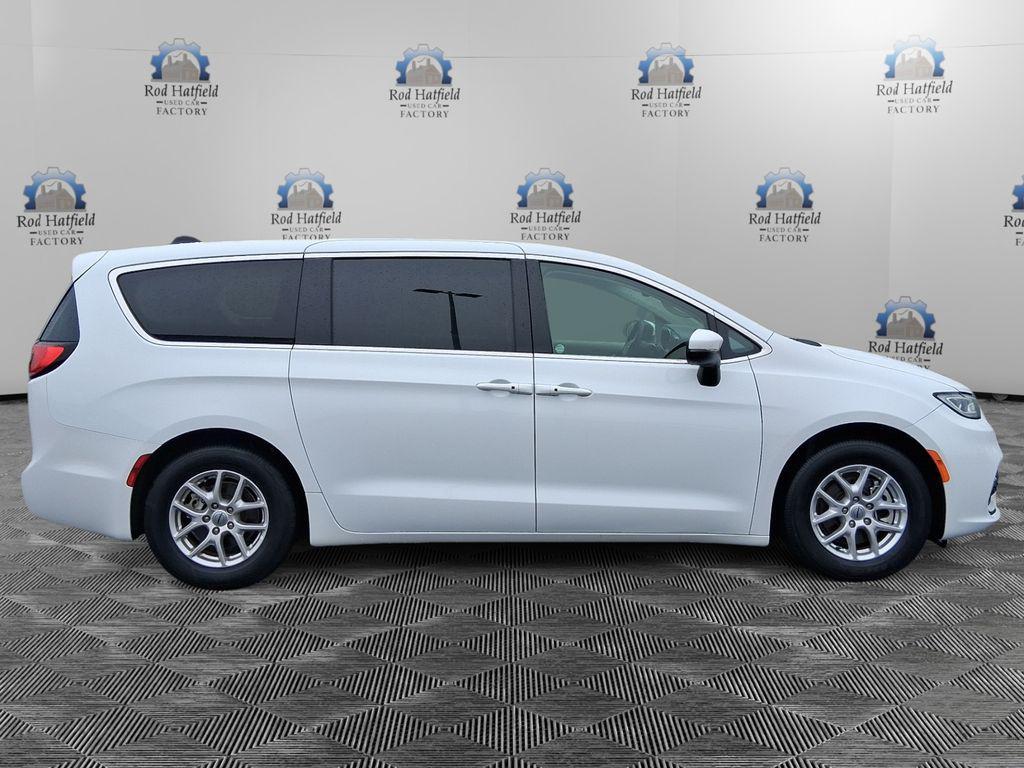 used 2023 Chrysler Pacifica car, priced at $28,456