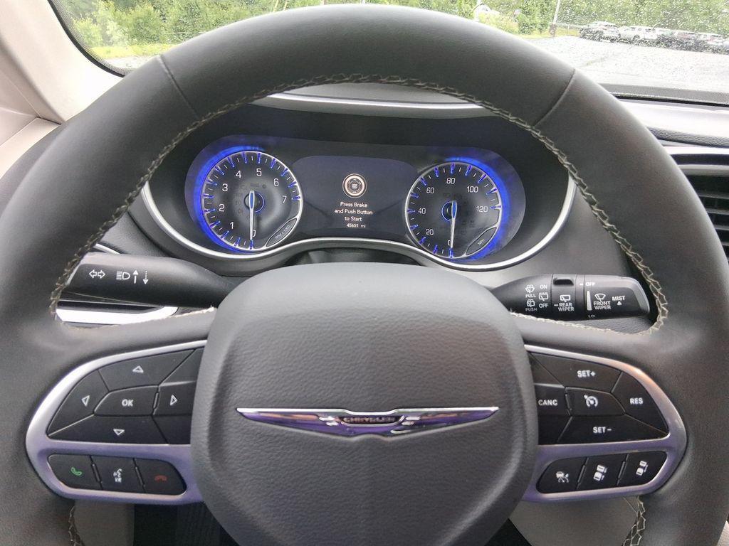 used 2023 Chrysler Pacifica car, priced at $28,456