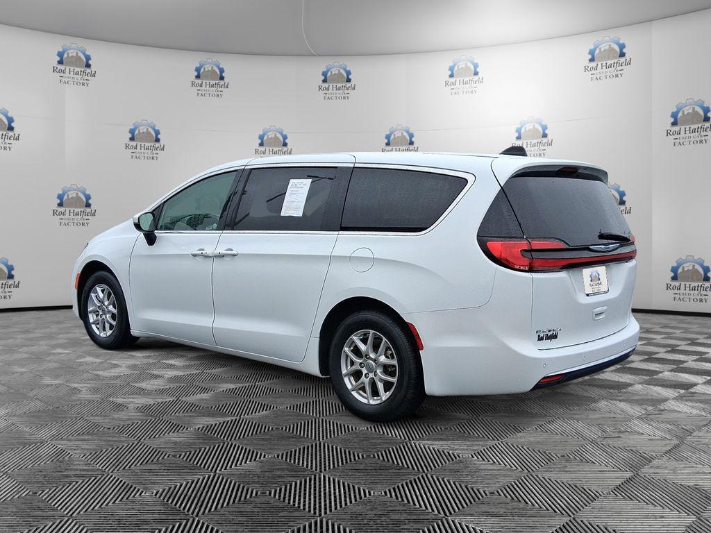 used 2023 Chrysler Pacifica car, priced at $28,456
