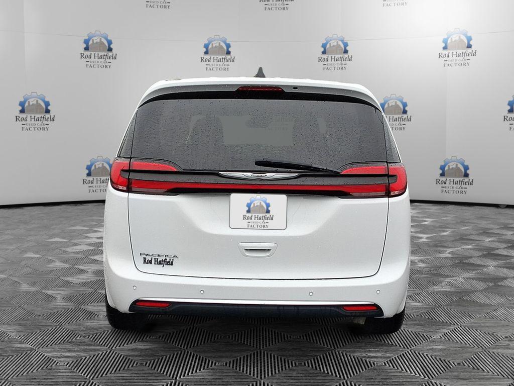 used 2023 Chrysler Pacifica car, priced at $28,456