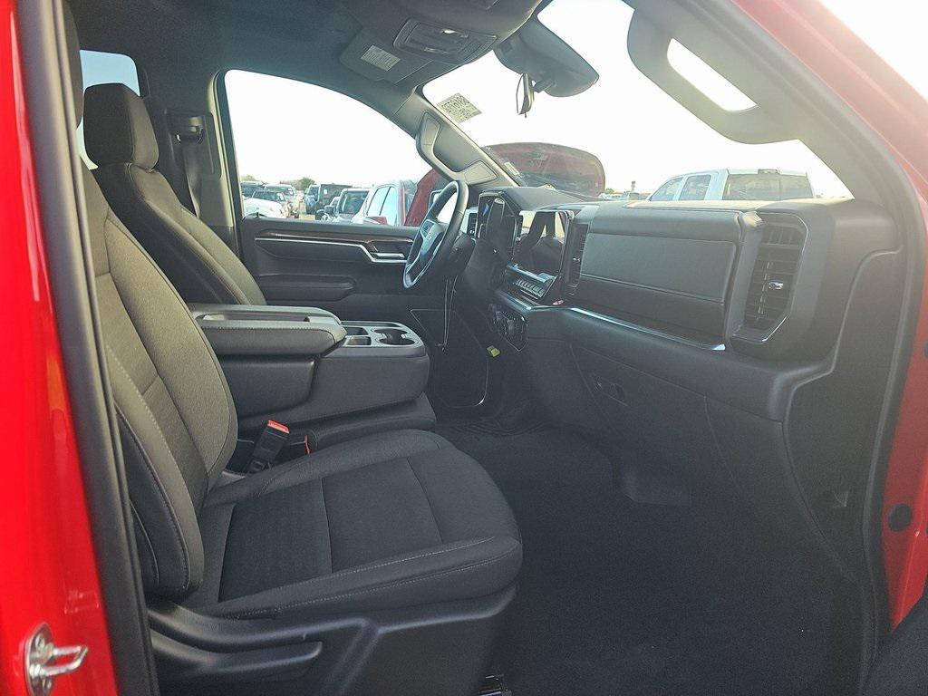 used 2025 Chevrolet Silverado 1500 car, priced at $46,998