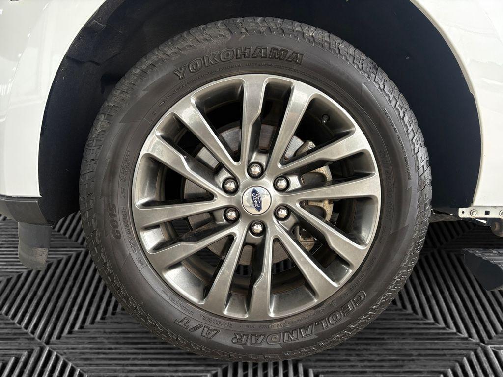 used 2020 Ford Expedition car, priced at $28,801