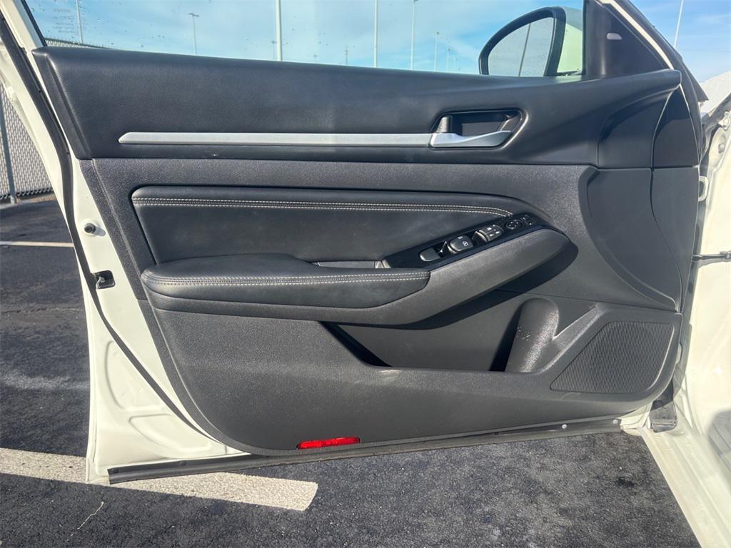used 2021 Nissan Altima car, priced at $21,898