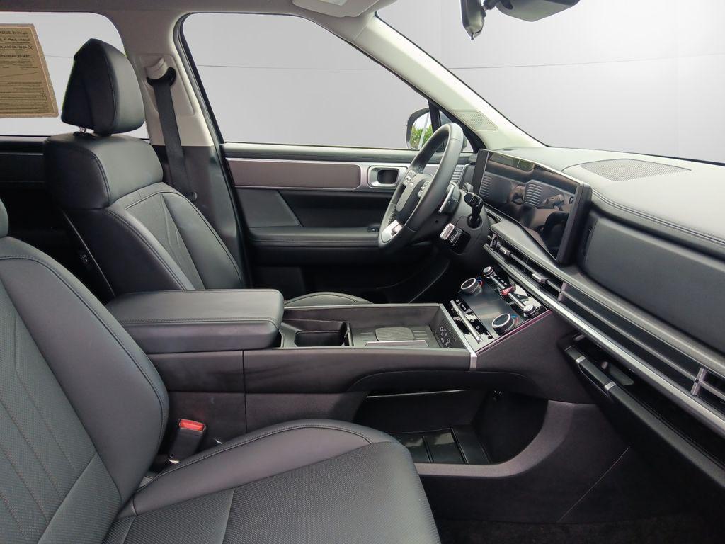 used 2025 Hyundai Santa Fe car, priced at $33,500