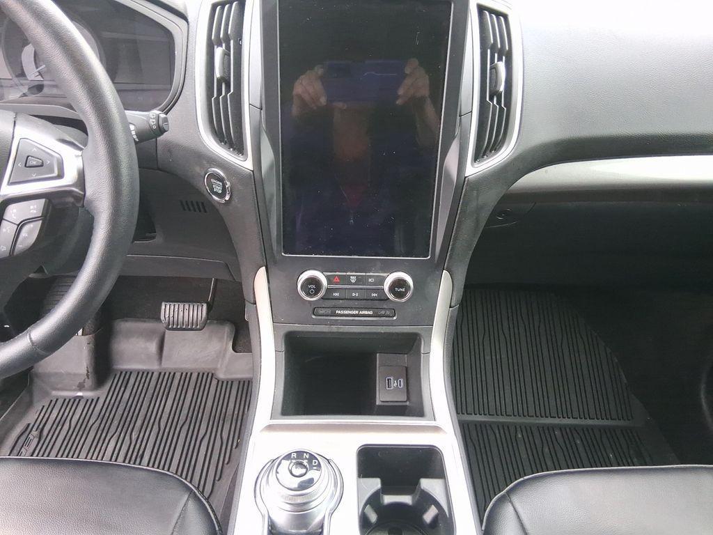 used 2024 Ford Edge car, priced at $27,524