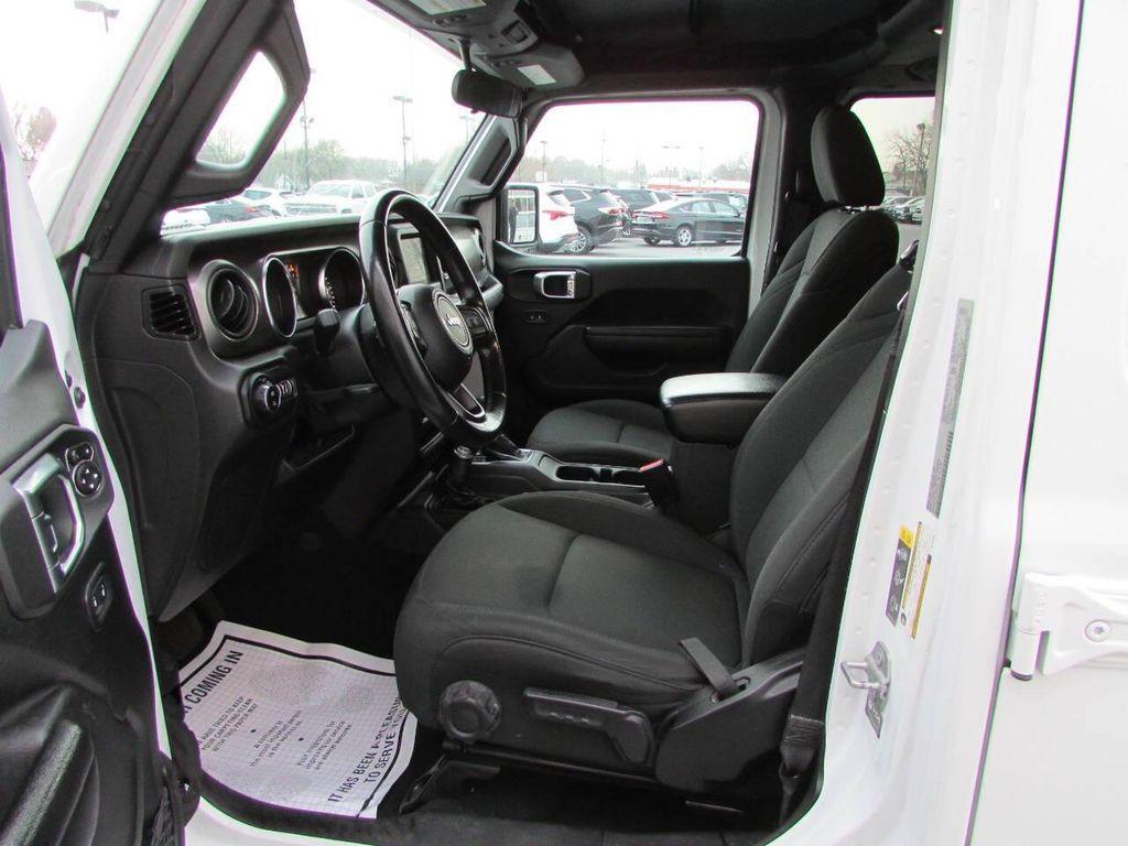 used 2022 Jeep Gladiator car, priced at $25,900