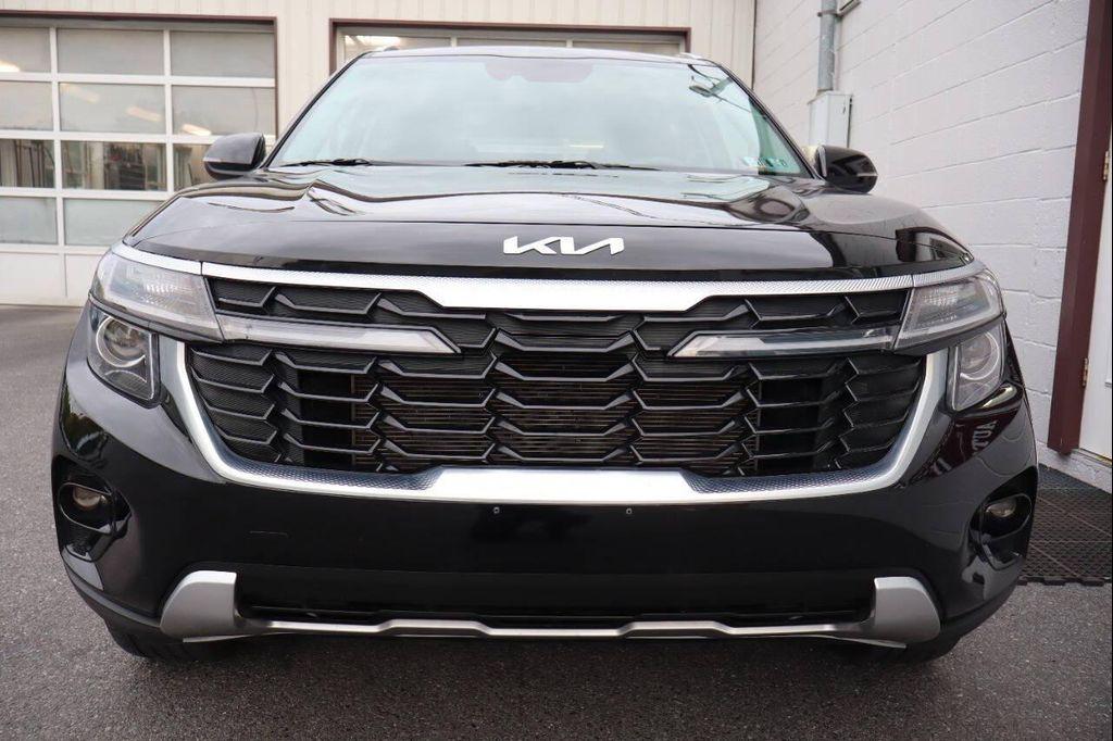 used 2024 Kia Seltos car, priced at $20,990