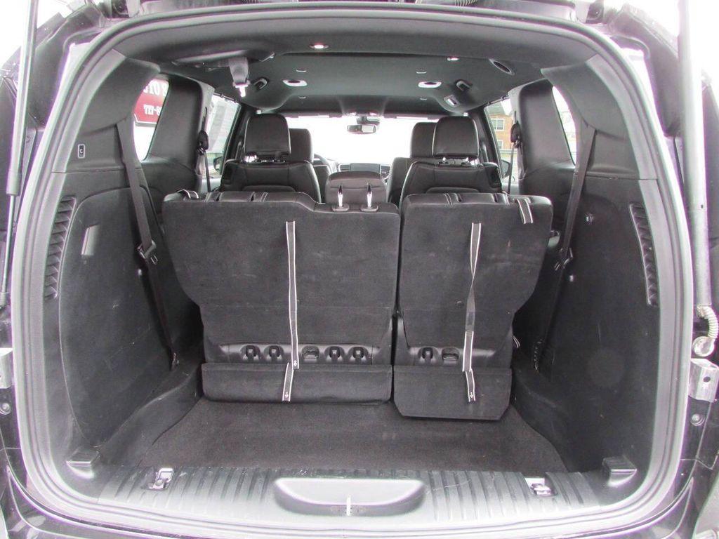 used 2025 Chrysler Pacifica car, priced at $30,900