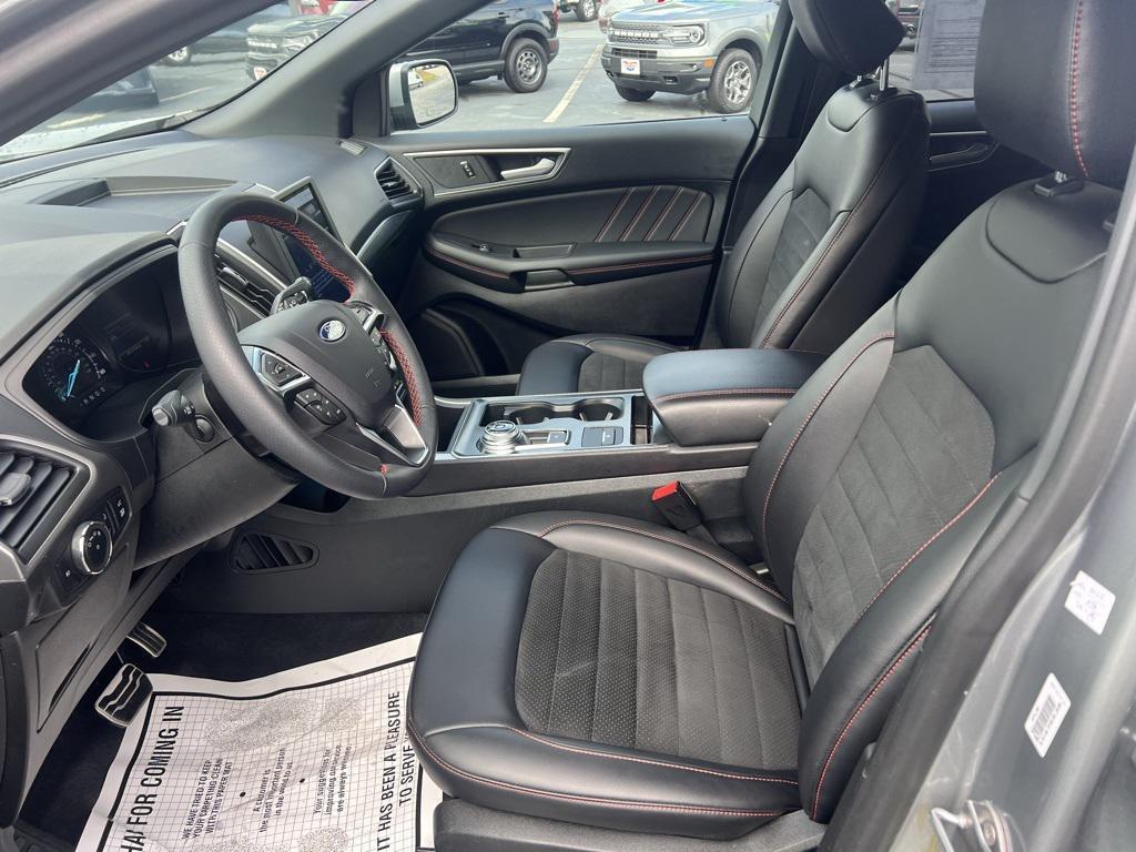 used 2024 Ford Edge car, priced at $34,950