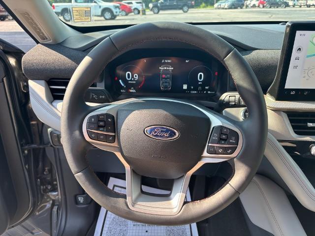 new 2025 Ford Explorer car, priced at $41,000