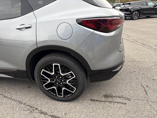 new 2025 Chevrolet Blazer car, priced at $49,059