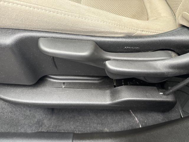 used 2023 Chevrolet Traverse car, priced at $26,499