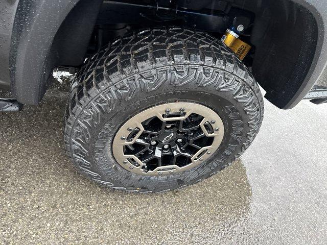 new 2025 Chevrolet Colorado car, priced at $49,913