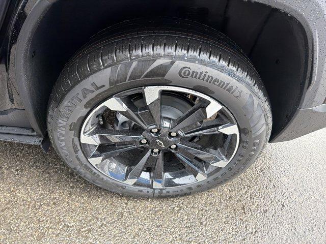 new 2026 Chevrolet Equinox car, priced at $34,293