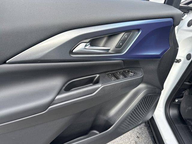 new 2026 Chevrolet Equinox EV car, priced at $39,557