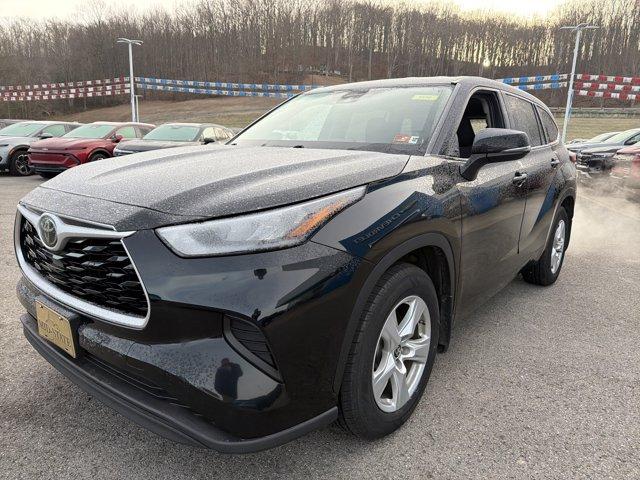 used 2020 Toyota Highlander car, priced at $24,509