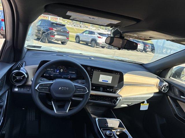 new 2026 Chevrolet Equinox car, priced at $36,008