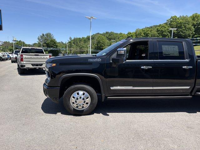 new 2026 Chevrolet Silverado 3500 car