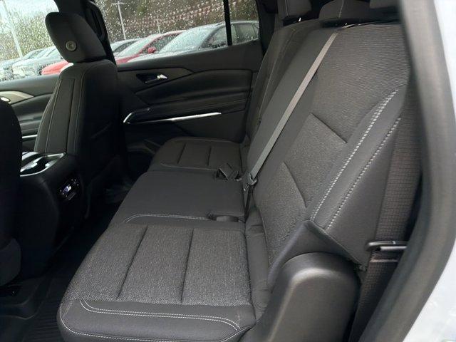 new 2026 Chevrolet Traverse car, priced at $43,063