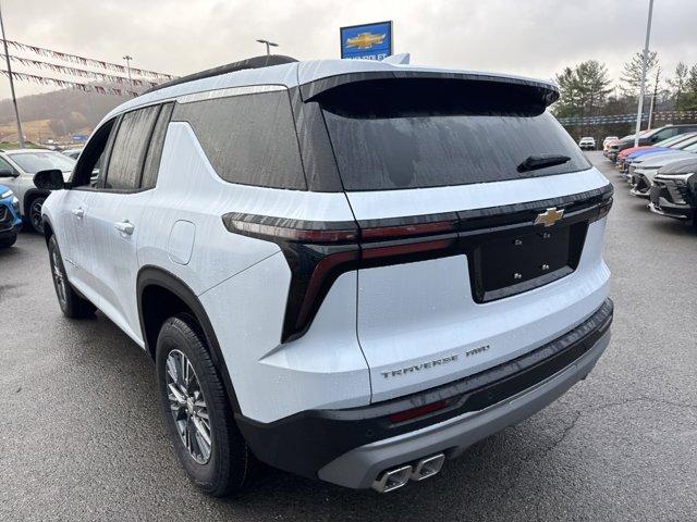 new 2026 Chevrolet Traverse car, priced at $41,204
