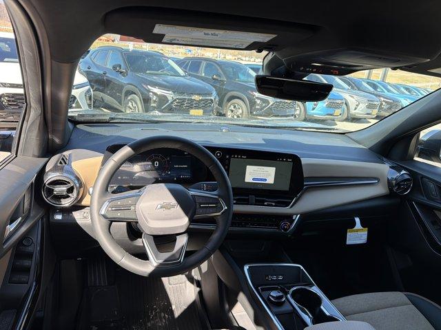 new 2026 Chevrolet Equinox car, priced at $36,942