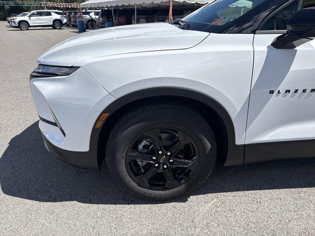 new 2025 Chevrolet Blazer car, priced at $36,724