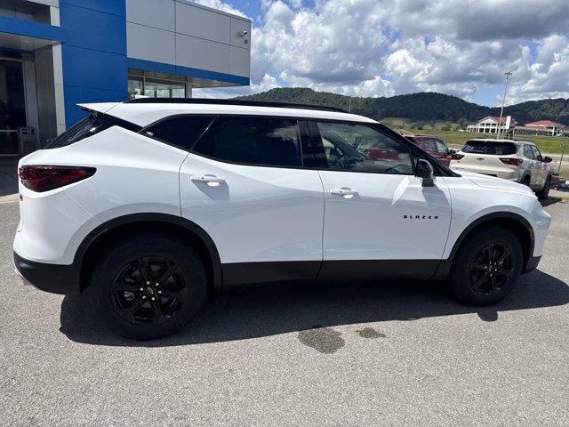 new 2025 Chevrolet Blazer car, priced at $36,724