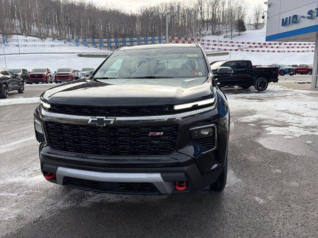 used 2025 Chevrolet Traverse car, priced at $43,870