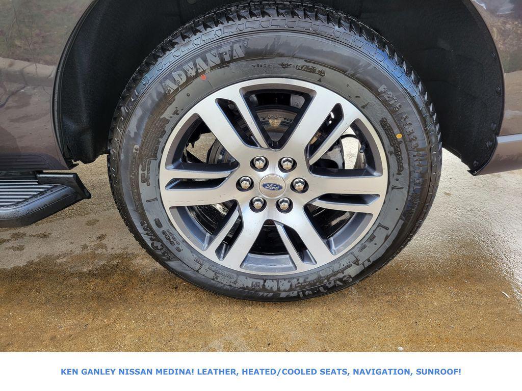used 2024 Ford Expedition car, priced at $42,491