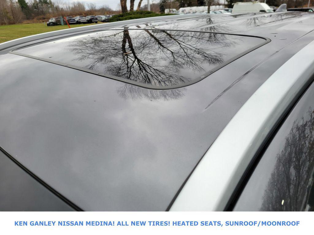 used 2023 Toyota Highlander car, priced at $31,710