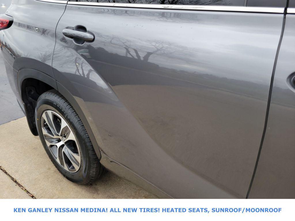 used 2023 Toyota Highlander car, priced at $31,710