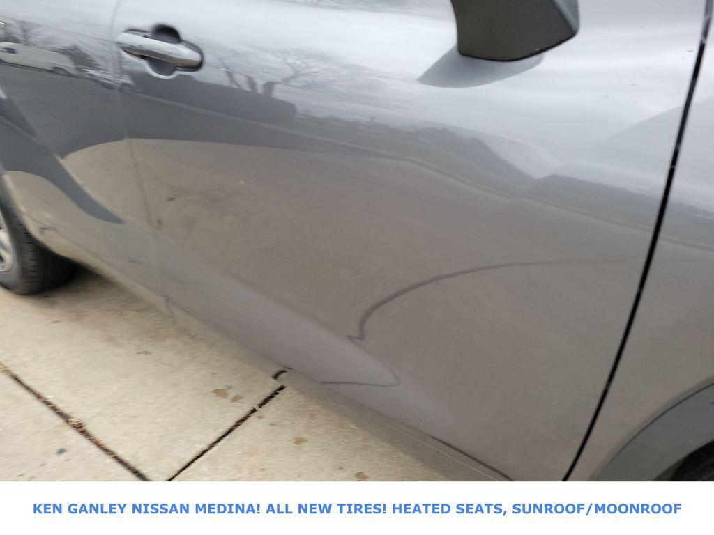 used 2023 Toyota Highlander car, priced at $31,710