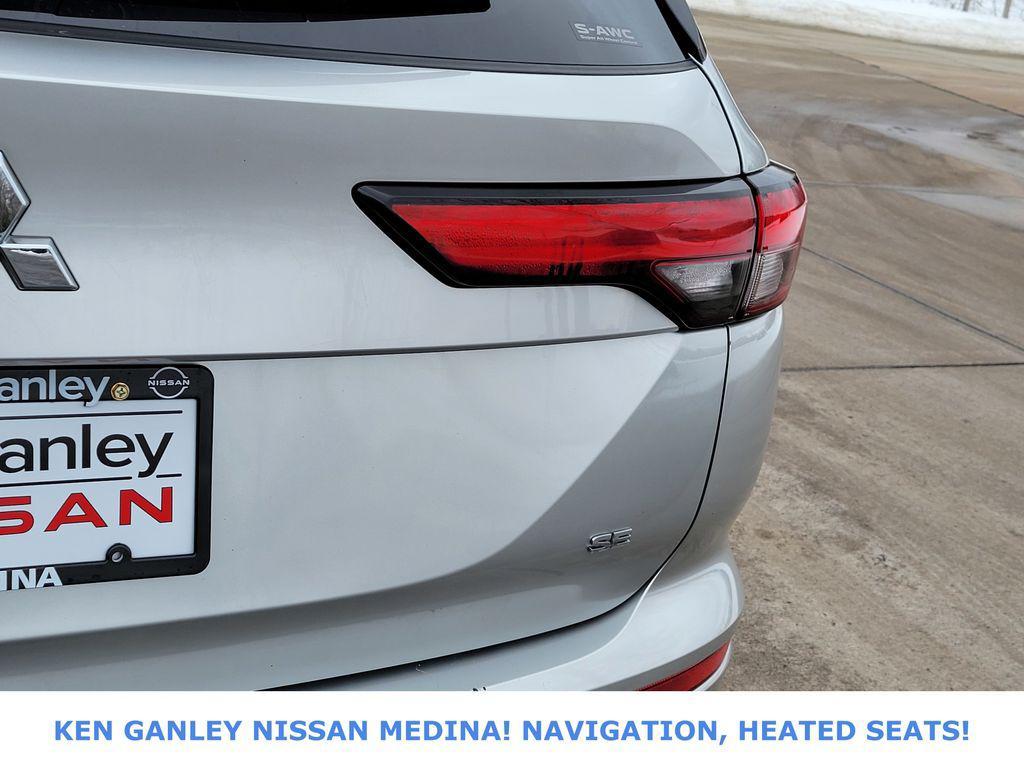 used 2024 Mitsubishi Outlander car, priced at $19,991