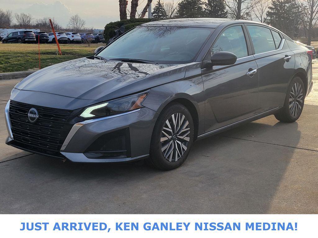 used 2025 Nissan Altima car, priced at $20,491