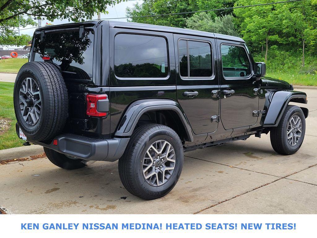 used 2025 Jeep Wrangler car, priced at $35,286