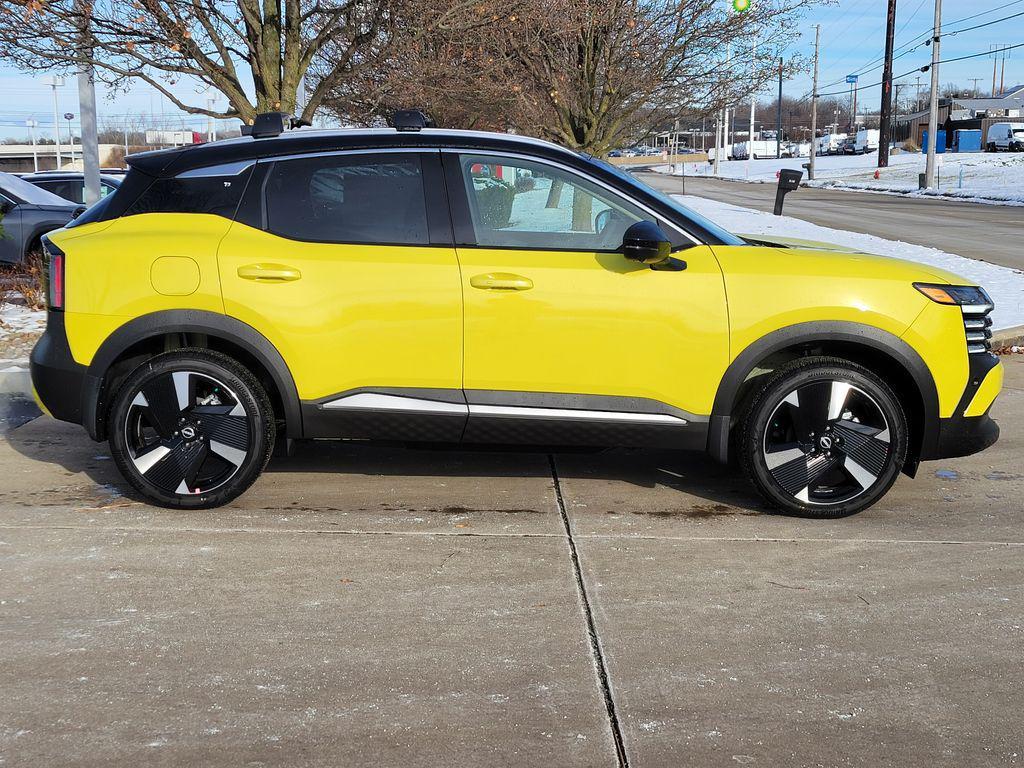 new 2025 Nissan Kicks car, priced at $29,129