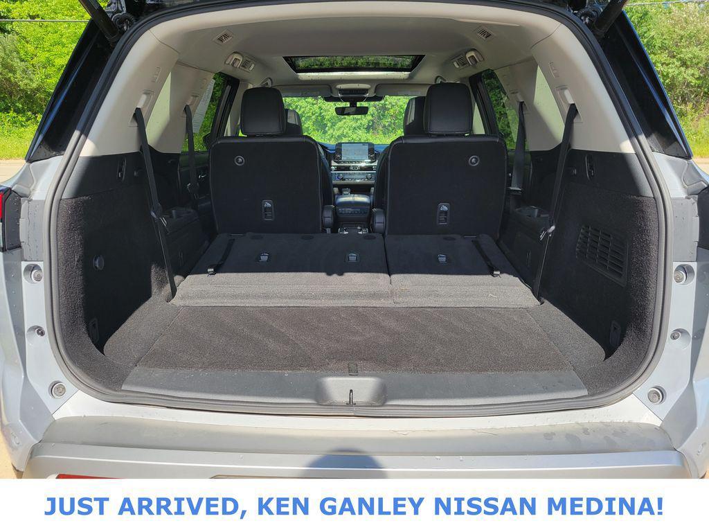 used 2023 Nissan Pathfinder car, priced at $38,439