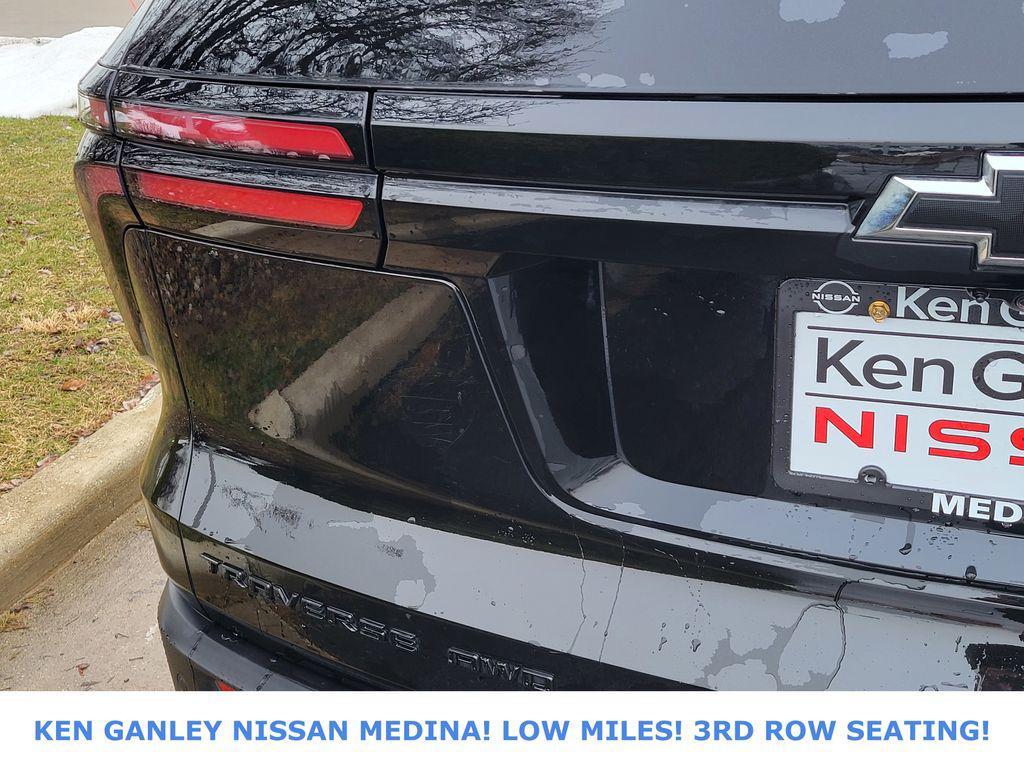 used 2026 Chevrolet Traverse car, priced at $49,659