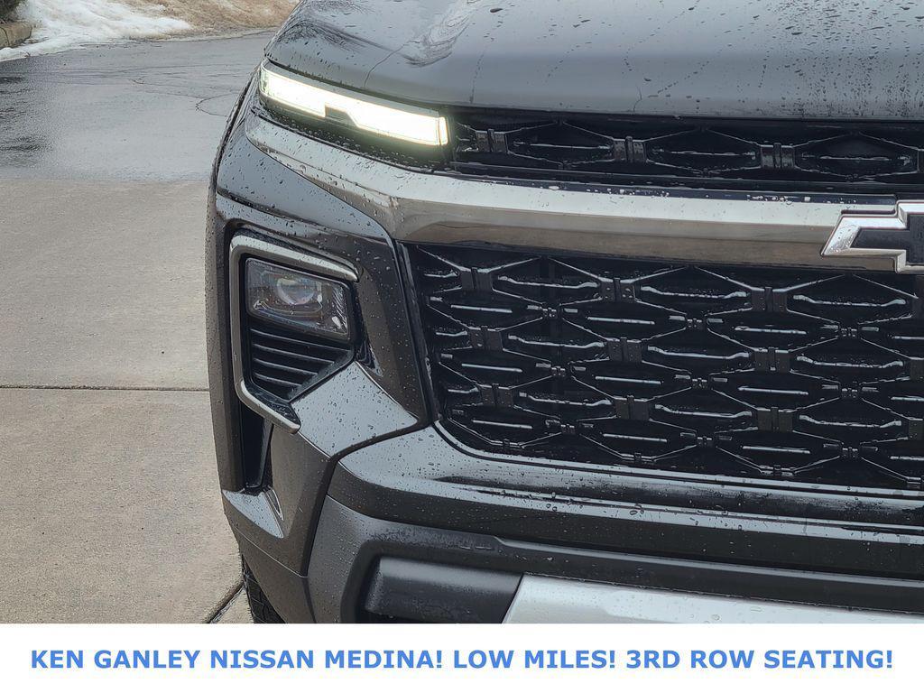 used 2026 Chevrolet Traverse car, priced at $49,659