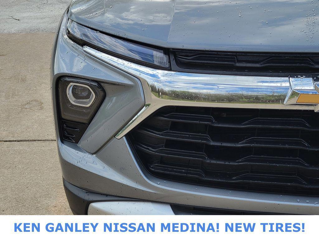 used 2025 Chevrolet TrailBlazer car, priced at $21,439