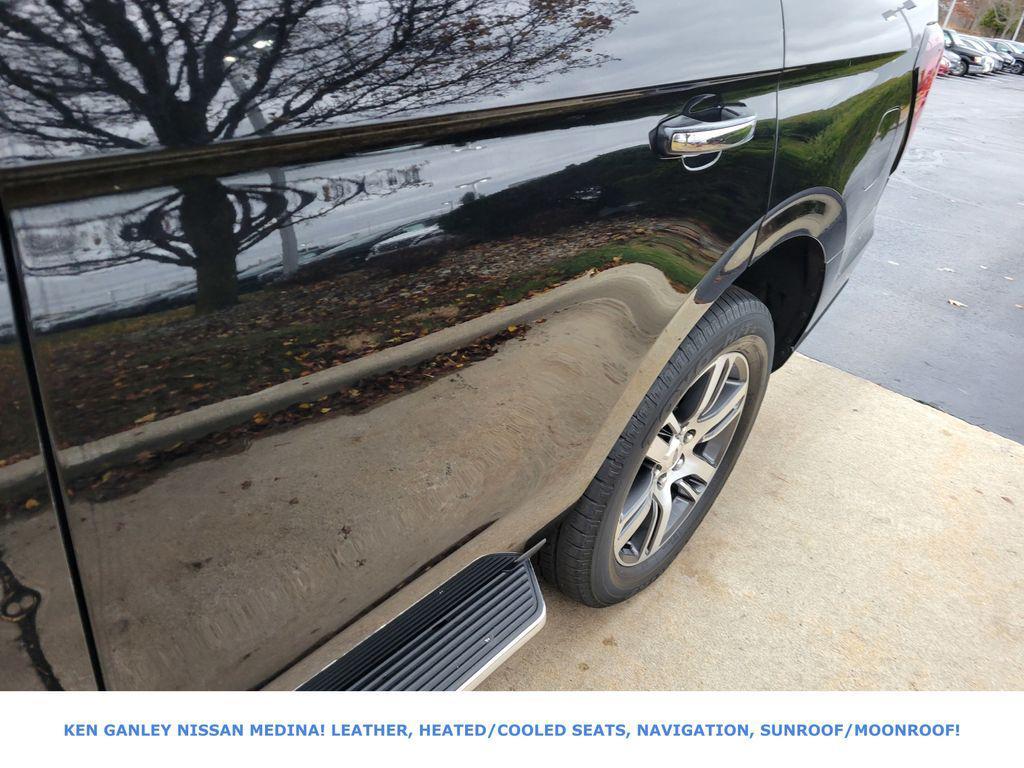 used 2023 Ford Expedition car, priced at $37,991