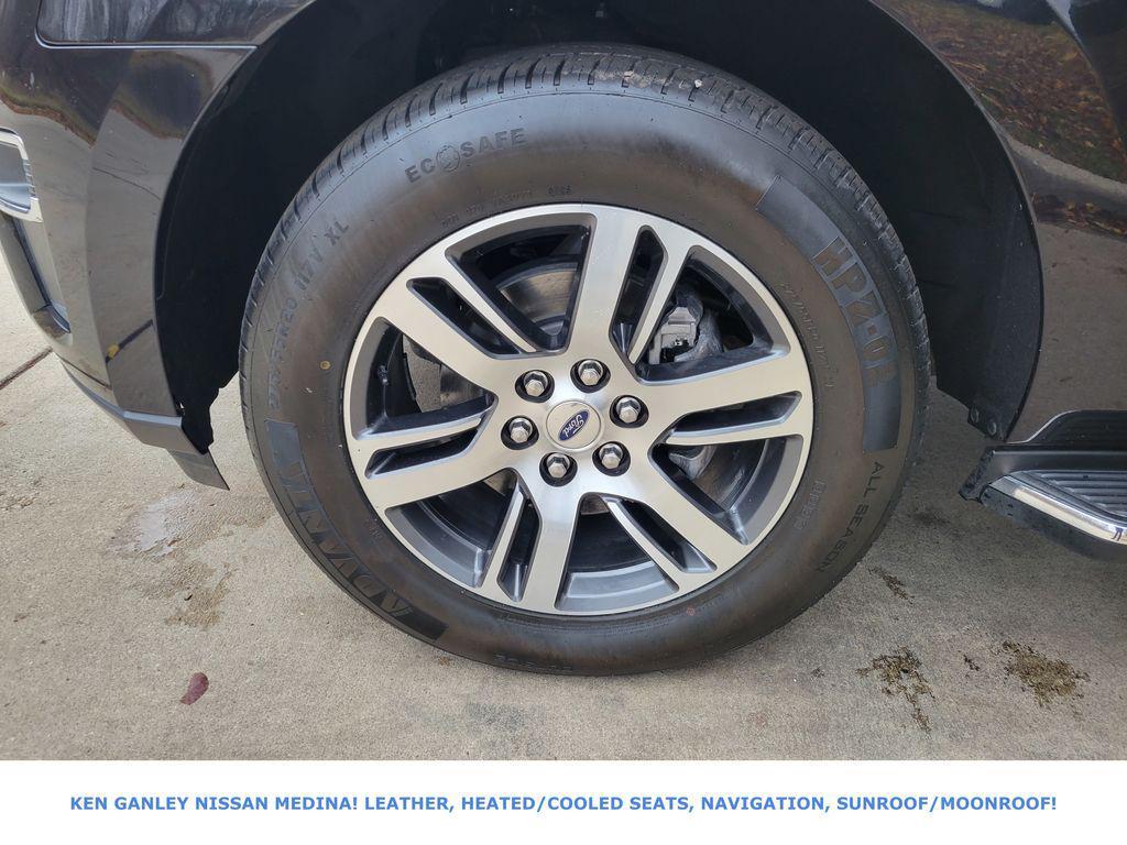 used 2023 Ford Expedition car, priced at $37,991