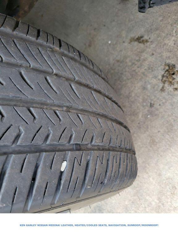 used 2023 Ford Expedition car, priced at $37,991