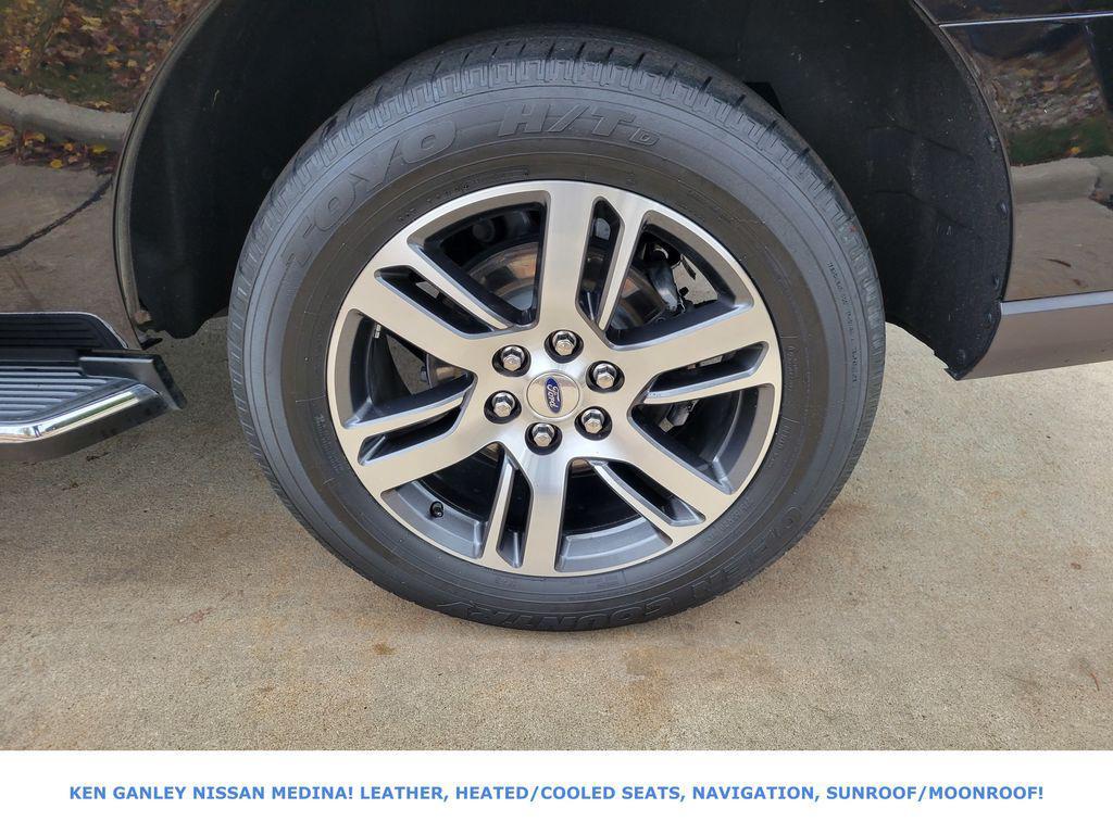 used 2023 Ford Expedition car, priced at $37,991