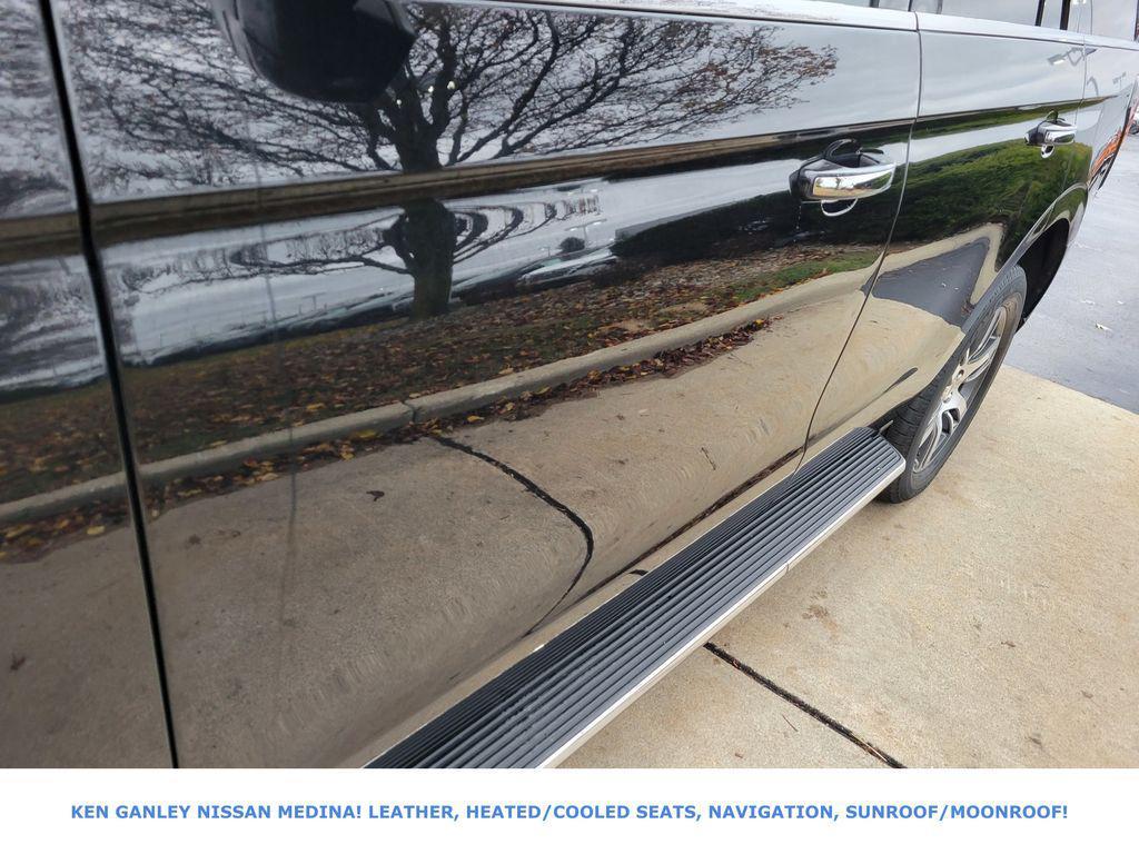 used 2023 Ford Expedition car, priced at $37,991