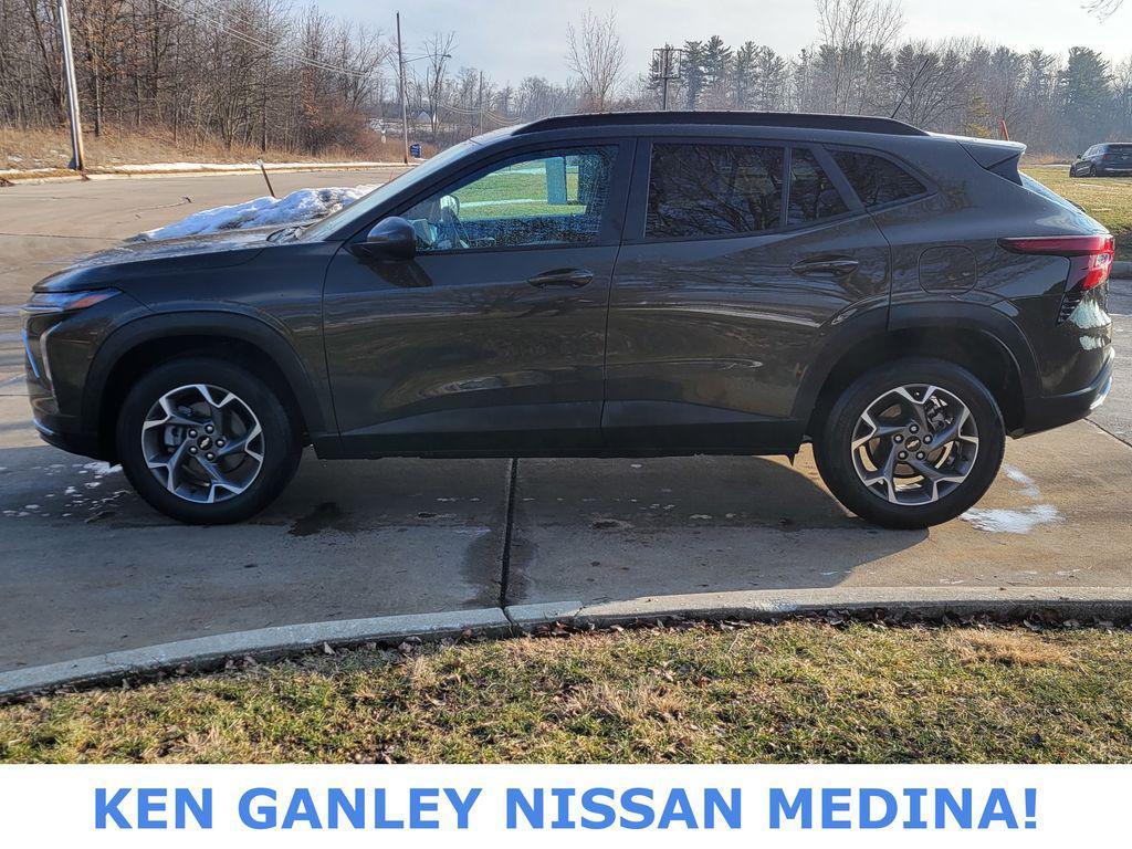 used 2024 Chevrolet Trax car, priced at $18,491
